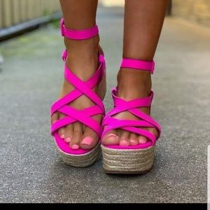 Pink wedges